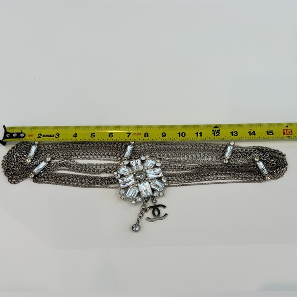 CHANEL SILVER TONE CHAIN CRYSTAL EMBELLISHED BELT NWOTS! - Picture 12 of 17